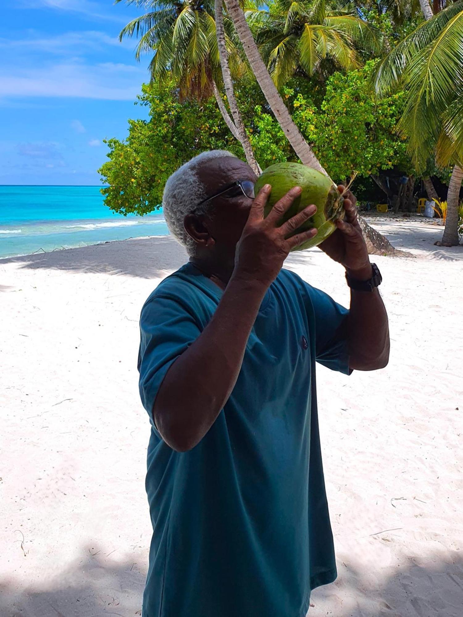 The Fulhadhoo Beach Cottage Екстер'єр фото